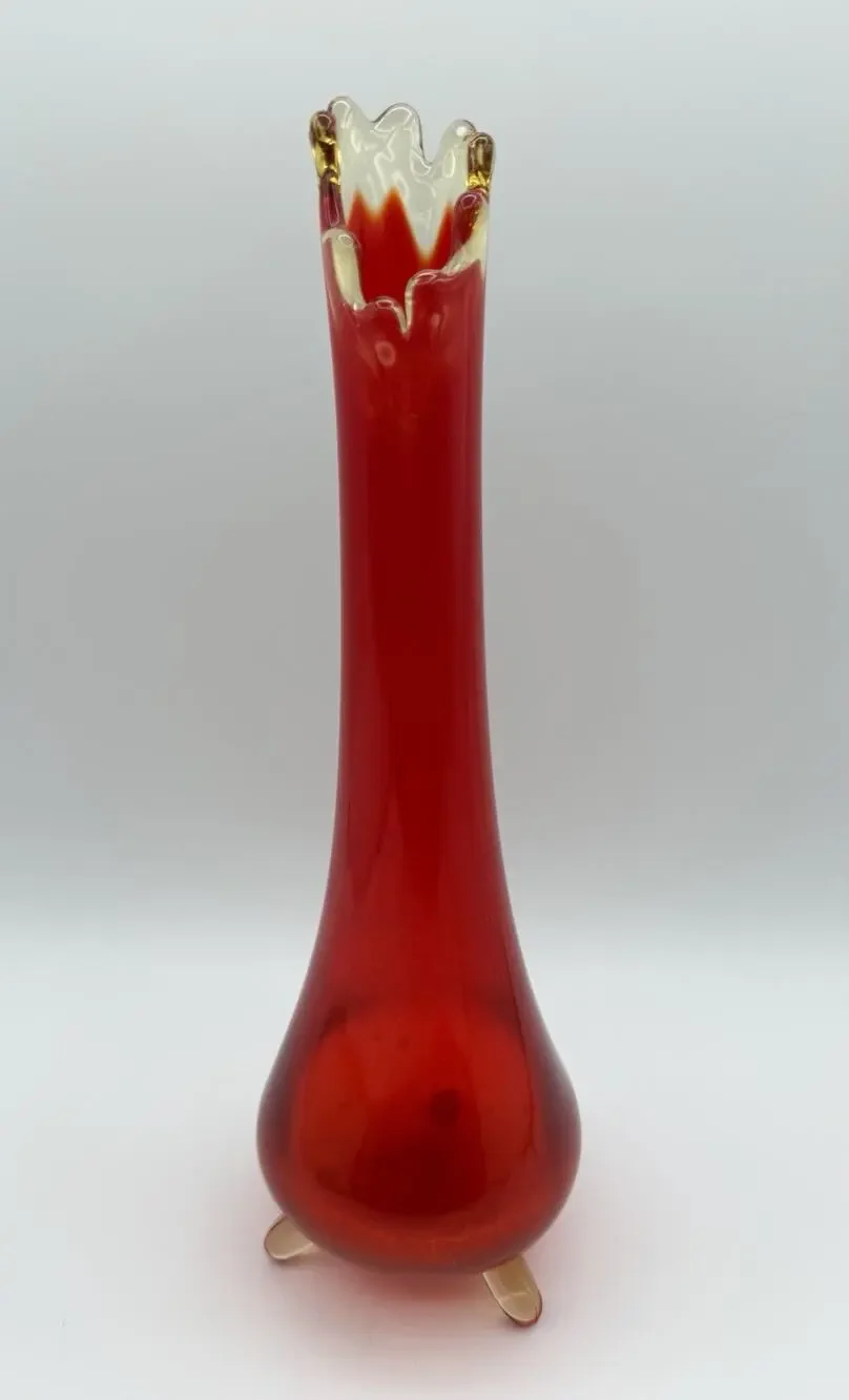 LE Smith 3 Toed Swung Glass Vase Amberina Red Yellow 12.25